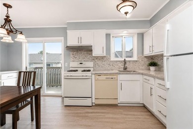 Some homes sell you on the house. This one sells you on the life - photo 9