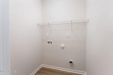 One of the final opportunities in the desirable boutique - photo 20