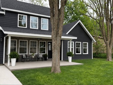If you've been dreaming of lake living, this stunning home on - photo 5
