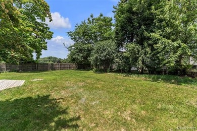 Welcome home to this fully remodeled gem in Keego Harbor with - photo 43