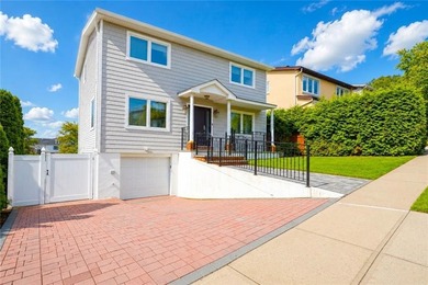 Nestled in the highly desirable Dongan Hills Colony/Todt Hill - photo 3