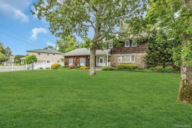 Spacious 4 Bedroom, 2.5 Bath Colonial with 2-car Garage in - photo 1