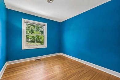 Spacious and versatile, this 6-bedroom, 4-bath split-level home - photo 18
