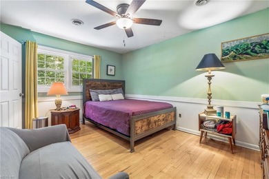 Spacious and versatile, this 6-bedroom, 4-bath split-level home - photo 20