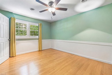 Spacious and versatile, this 6-bedroom, 4-bath split-level home - photo 21