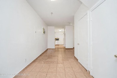 Welcome to 395 Jewett Ave, a charming and well-maintained home - photo 5