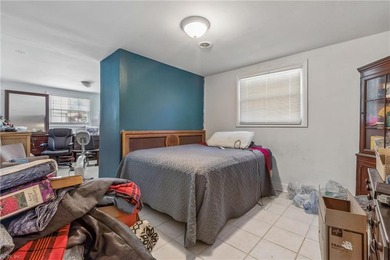 Spacious and versatile, this 6-bedroom, 4-bath split-level home - photo 34