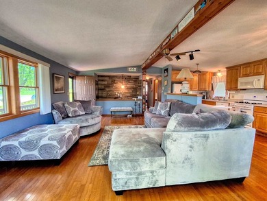 Move right in and start enjoying lake life right away! This - photo 6