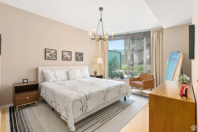 Welcome to a unique green oasis in the midst of downtown City