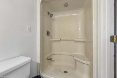 Spacious and versatile, this 6-bedroom, 4-bath split-level home - photo 42