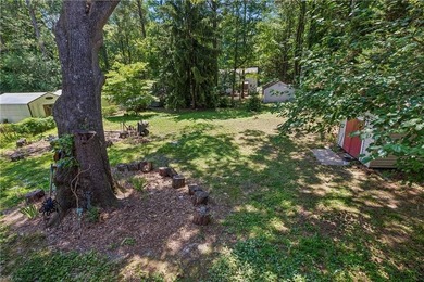 Spacious and versatile, this 6-bedroom, 4-bath split-level home - photo 43