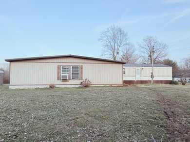 Located at 25 Don Grider Road in Russell Springs, KY, this 2005