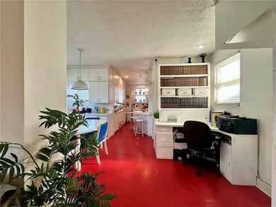 Prime redevelopment opportunity with strong future value - photo 8