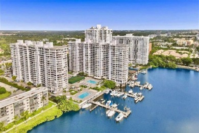Little Maule Lake Condo For Sale in Aventura Florida