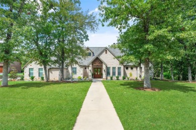 Lake Lewisville Home Sale Pending in Oak Point Texas