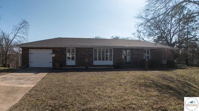 Lake of the Ozarks Home For Sale in Warsaw Missouri