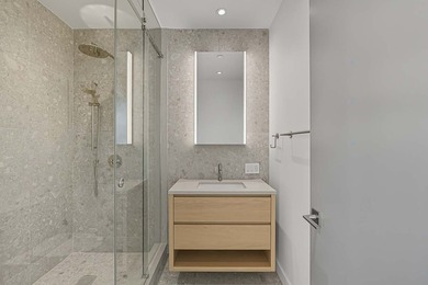 OCCASION RARE. Ce penthouse de 4 chambres, entierement renove - photo 17