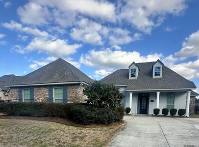 (private lake, pond, coastal) Home Sale Pending in Greenwell Springs Louisiana