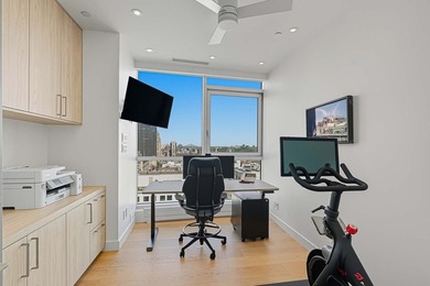 OCCASION RARE. Ce penthouse de 4 chambres, entierement renove - photo 22