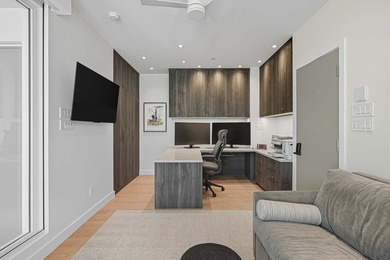 OCCASION RARE. Ce penthouse de 4 chambres, entierement renove - photo 25