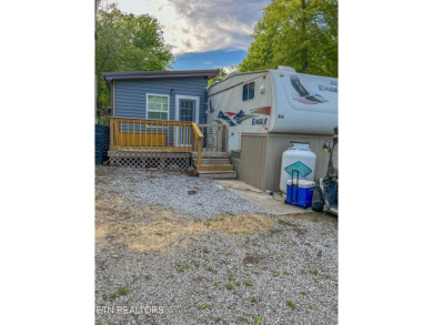 Lake Home For Sale in Crossville, Tennessee