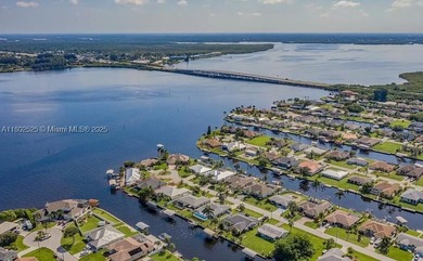 Boater's Paradise - Build Your Dream Home in Gulf Cove - Port - photo 4