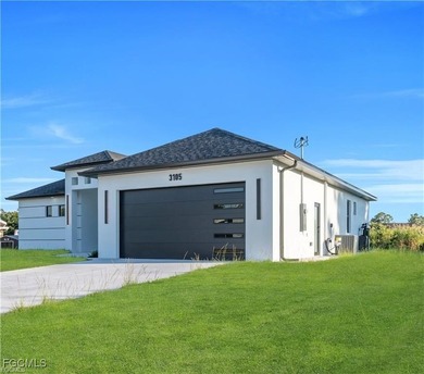 Lehigh Acres Area Home Sale Pending in Lehigh Acres Florida