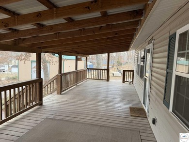 Enjoy the lake lifestyle in this spacious 4-bedroom, 2-bath home - photo 4