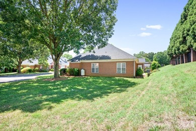 Gated entrance and walkable to beautiful downtown Mooresville - photo 3