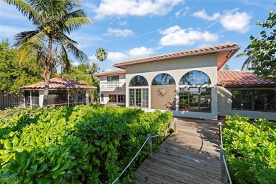 A rare Gulf-front estate opportunity on Captiva Island featuring - photo 8