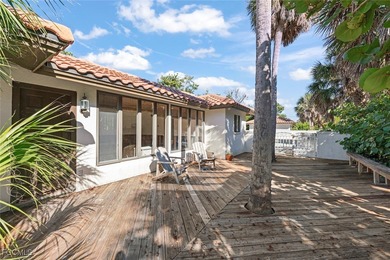 A rare Gulf-front estate opportunity on Captiva Island featuring - photo 10