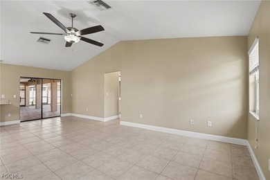 Welcome home to this light and bright, move-in ready gem - photo 13