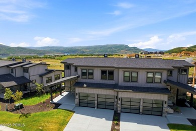 Move right in and start enjoying mountain living immediately - photo 4