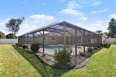 Welcome home to this light and bright, move-in ready gem - photo 29