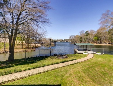 Lakefront Living Meets Total Utility: Interior: Knotty Pine - photo 32