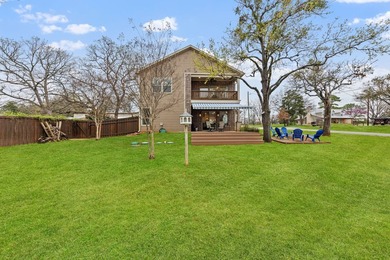 Custom builder's personal home just a 2-minute walk to the Lake - photo 33