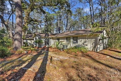 Located on Savannah's Southside, this single family home is set - photo 35