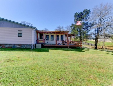 Lakefront Living Meets Total Utility: Interior: Knotty Pine - photo 37