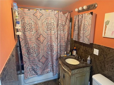Welcome to 337 Lenox Rd unit # 3D Bright and spacious - photo 8