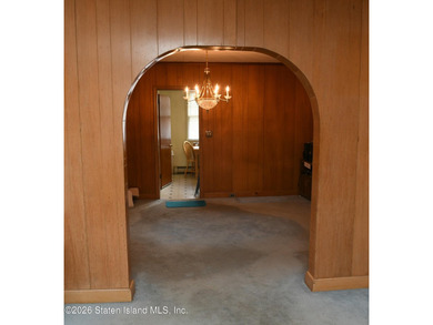 Fully detached home in the heart of sought-after Westerleigh - photo 4