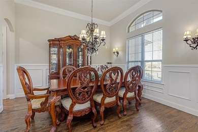 Experience the perfect blend of luxury, privacy & convenience in - photo 6