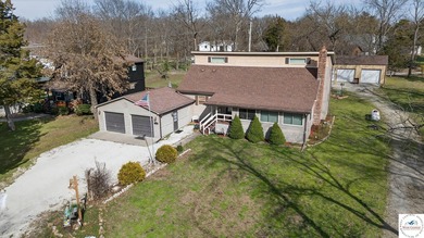 Truman Lake Home For Sale in Warsaw Missouri