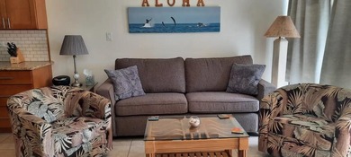 This beautifully updated 1 bedroom, 2 bathroom condo is ground - photo 15