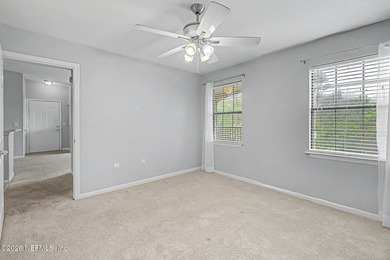 Prime location, move-in-ready, great value, serene peaceful - photo 17