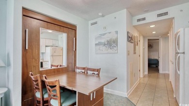This beautiful and well maintained 1-bedroom 1-bath second floor - photo 20