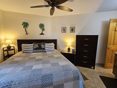 This beautifully updated 1 bedroom, 2 bathroom condo is ground - photo 30