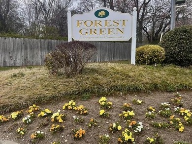 Welcome to Forest Green. This vibrant coop community, located in - photo 1