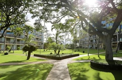 This beautifully updated 1 bedroom, 2 bathroom condo is ground - photo 42