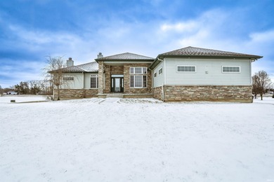 Sechrist Lake Home For Sale in Leesburg Indiana