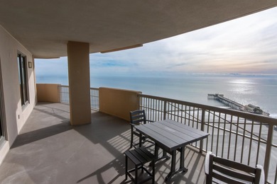 **DIRECT OCEANFRONT**  Imagine mornings with endless horizons